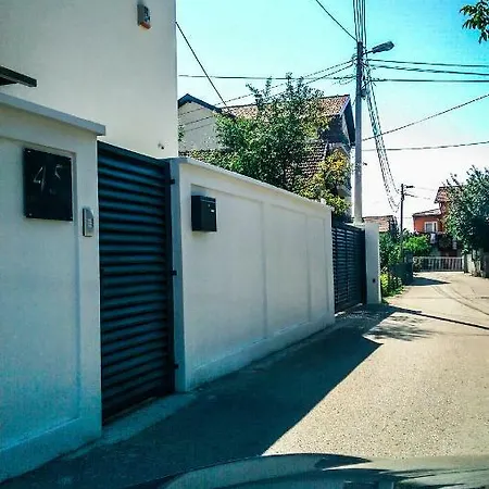 Luxury - * Szarajevó